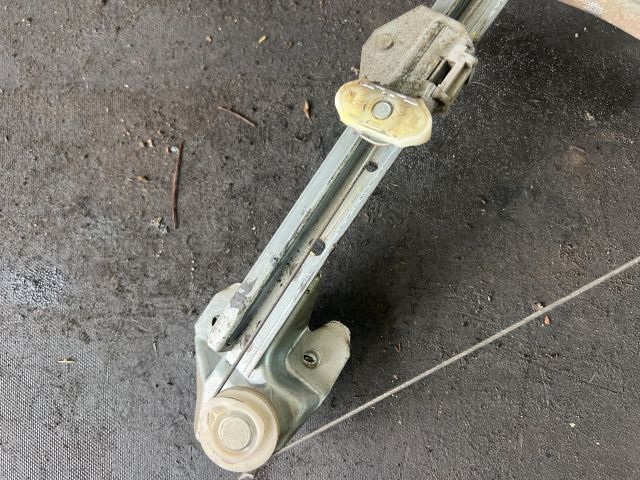 bontott OPEL ASTRA H Bal hátsó Ablakemelő Szerkezet (Elektromos)