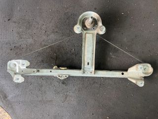 bontott OPEL ASTRA H Bal hátsó Ablakemelő Szerkezet (Elektromos)