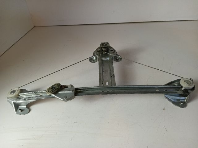 bontott OPEL ASTRA H Bal hátsó Ablakemelő Szerkezet (Mechanikus)