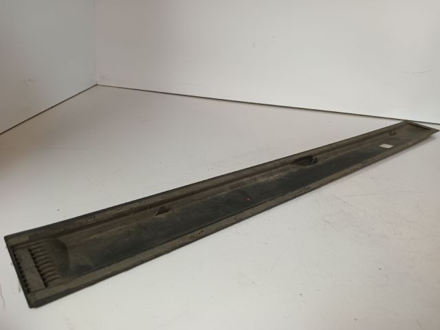 bontott OPEL ASTRA H Bal hátsó Ajtó Díszléc