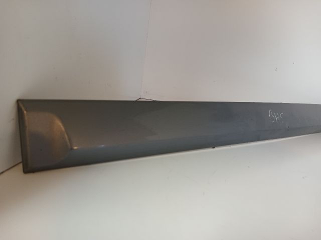 bontott OPEL ASTRA H Bal hátsó Ajtó Díszléc