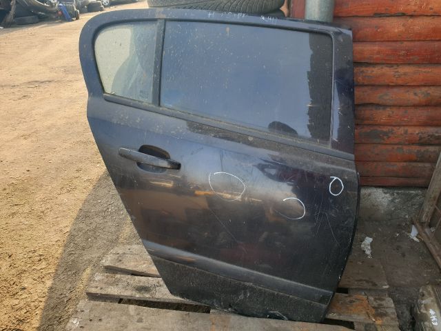 bontott OPEL ASTRA H Bal hátsó Ajtó (Részeivel)