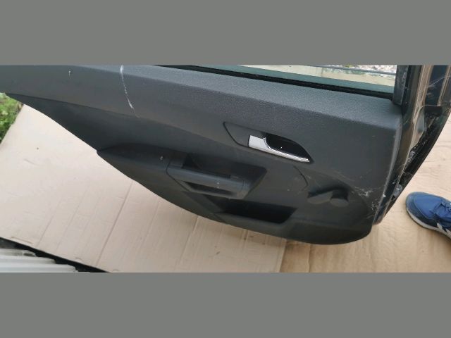 bontott OPEL ASTRA H Bal hátsó Ajtó (Részeivel)