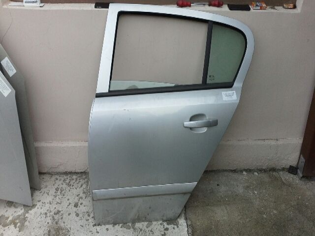 bontott OPEL ASTRA H Bal hátsó Ajtó (Üres lemez)