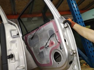 bontott OPEL ASTRA H Bal hátsó Ajtó (Üres lemez)