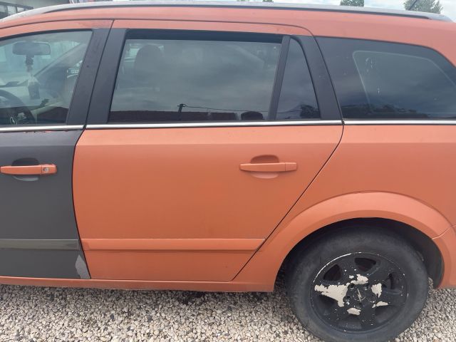 bontott OPEL ASTRA H Bal hátsó Ajtó (Üres lemez)