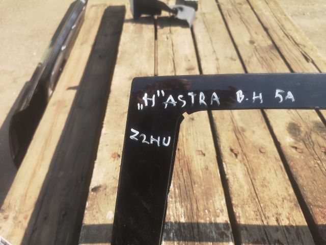 bontott OPEL ASTRA H Bal hátsó Ajtó (Üres lemez)