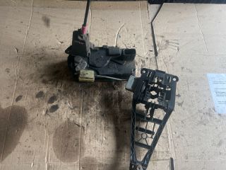 bontott OPEL ASTRA H Bal hátsó Ajtózár