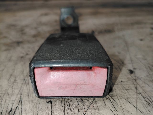 bontott OPEL ASTRA H Bal hátsó Biztonsági Öv Csat