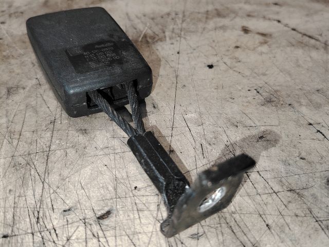 bontott OPEL ASTRA H Bal hátsó Biztonsági Öv Csat