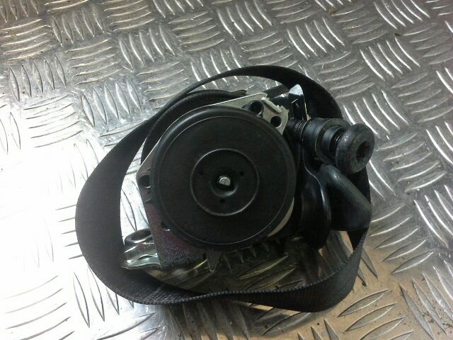 bontott OPEL ASTRA H Bal hátsó Biztonsági Öv