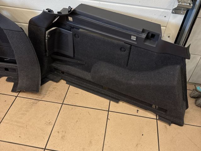 bontott OPEL ASTRA H Bal hátsó Csomagtér Burkolat (Műanyag)