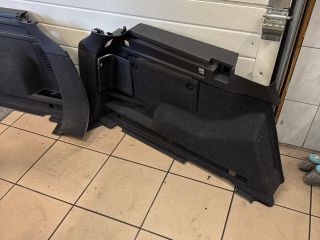 bontott OPEL ASTRA H Bal hátsó Csomagtér Burkolat (Műanyag)