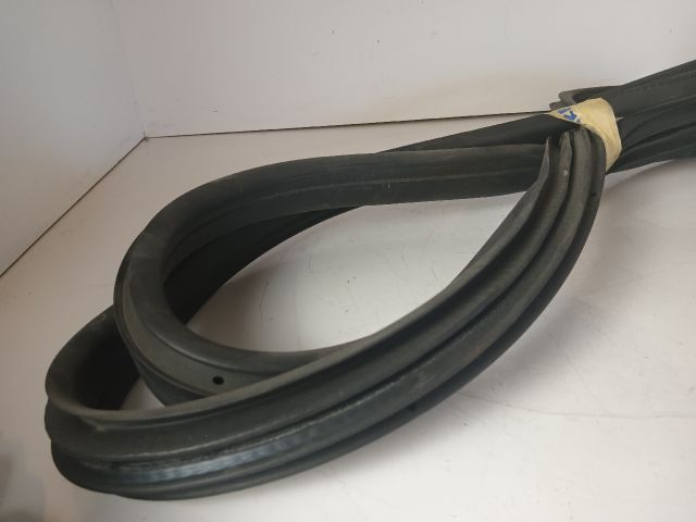 bontott OPEL ASTRA H Bal hátsó Gumikéder