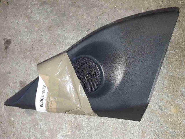 bontott OPEL ASTRA H Bal hátsó Hangszóró Burkolat