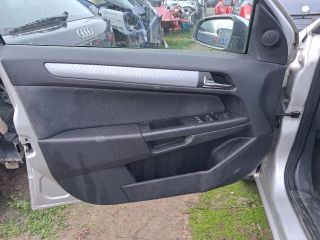 bontott OPEL ASTRA H Bal hátsó Kapaszkodó (Felső)