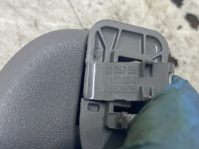 bontott OPEL ASTRA H Bal hátsó Kapaszkodó (Felső)