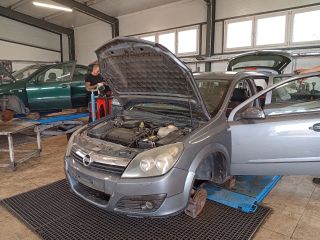 bontott OPEL ASTRA H Bal hátsó Kapaszkodó (Felső)