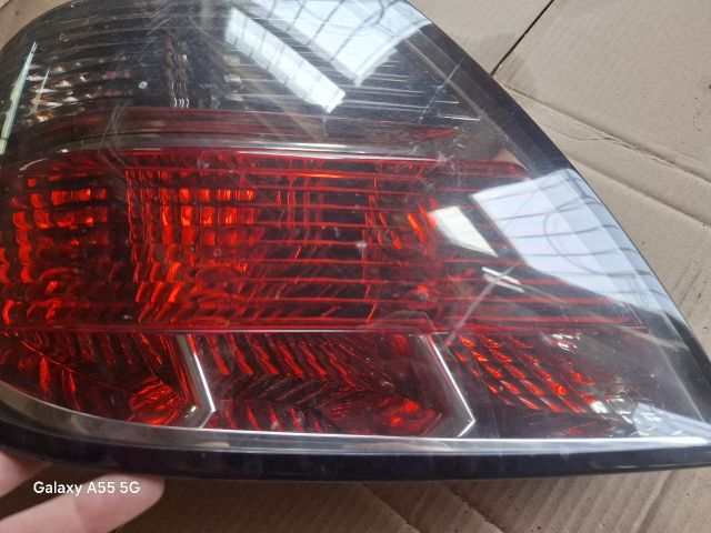 bontott OPEL ASTRA H Bal Hátsó Lámpa