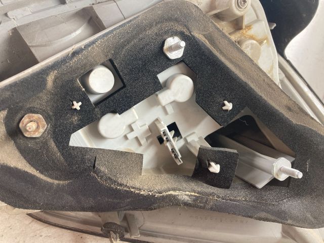 bontott OPEL ASTRA H Bal Hátsó Lámpa