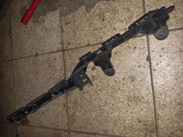 bontott OPEL ASTRA H Bal hátsó Lökhárító Tartó (Műanyag)