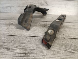 bontott OPEL ASTRA H Bal hátsó Oldal Lökhárító Tartó (Műanyag)