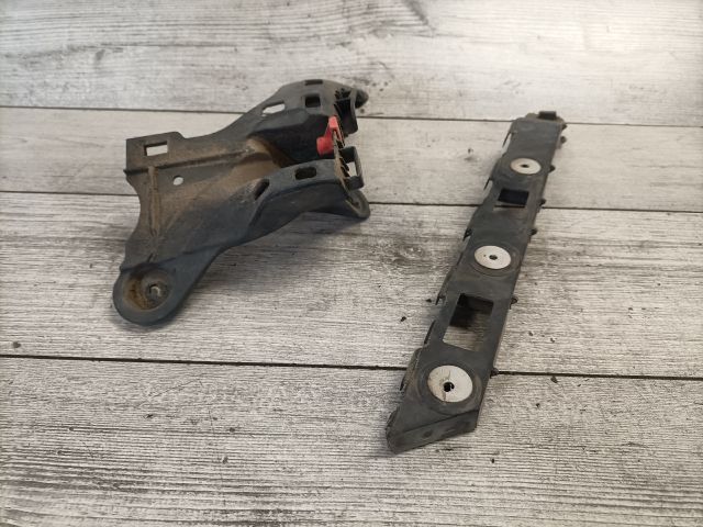 bontott OPEL ASTRA H Bal hátsó Oldal Lökhárító Tartó (Műanyag)