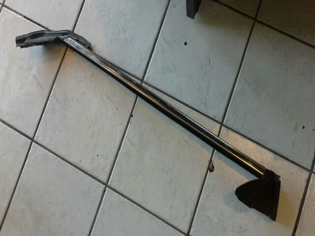 bontott OPEL ASTRA H Bal hátsó Vízlehúzó Gumicsík