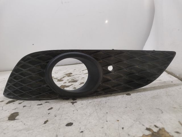 bontott OPEL ASTRA H Bal Ködfényszóró Lámpakeret