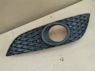 bontott OPEL ASTRA H Bal Ködlámpa Rács