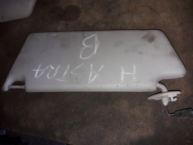 bontott OPEL ASTRA H Bal Napellenző