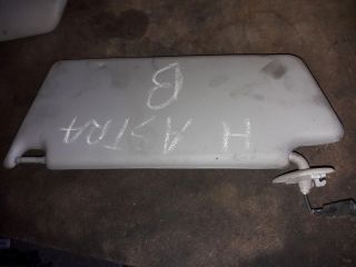 bontott OPEL ASTRA H Bal Napellenző