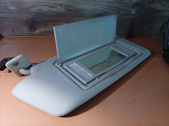 bontott OPEL ASTRA H Bal Napellenző