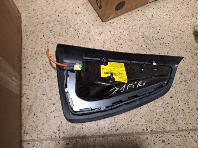 bontott OPEL ASTRA H Bal Oldallégzsák