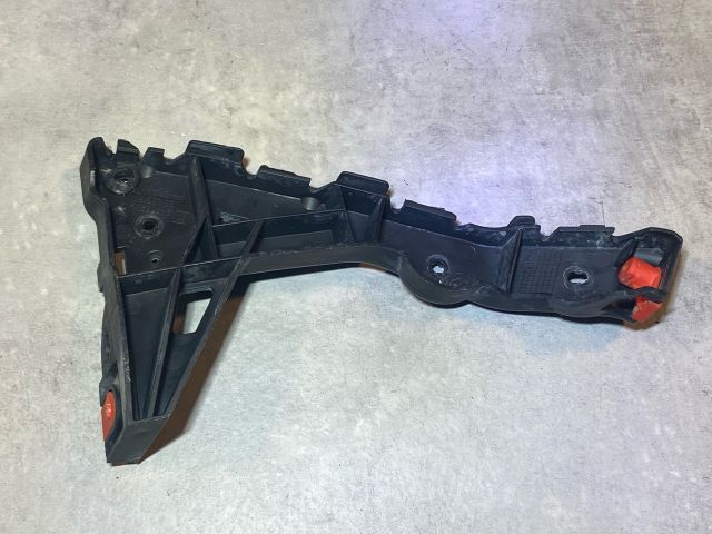 bontott OPEL ASTRA H Bal Sárvédő Oldaltartó