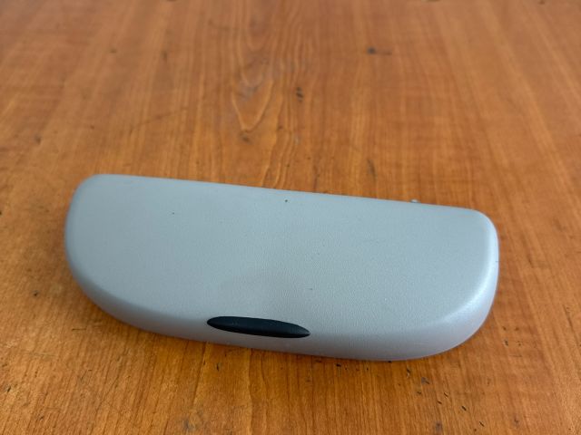 bontott OPEL ASTRA H Bal Szemüvegtartó