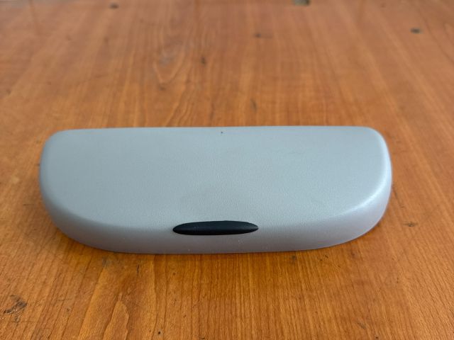 bontott OPEL ASTRA H Bal Szemüvegtartó