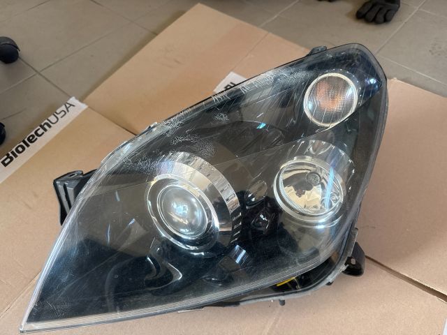 bontott OPEL ASTRA H Bal Xenon Fényszóró