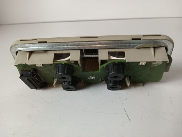 bontott OPEL ASTRA H Beltér Világítás Első