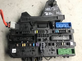 bontott OPEL ASTRA H Biztosítéktábla Csomagtér