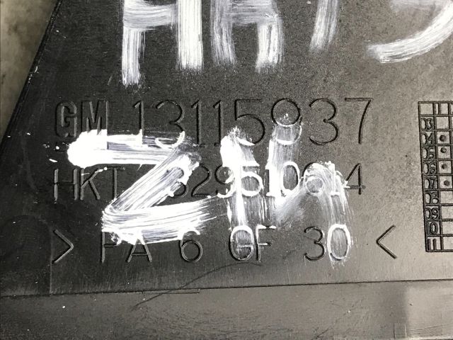 bontott OPEL ASTRA H Biztosítéktábla Csomagtér