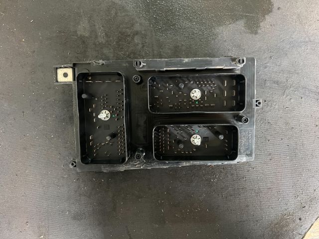 bontott OPEL ASTRA H Biztosítéktábla Doboz