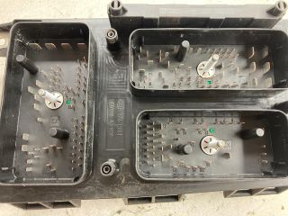 bontott OPEL ASTRA H Biztosítéktábla Doboz