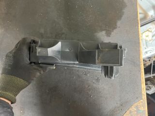 bontott OPEL ASTRA H Biztosítéktábla Doboz