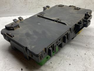 bontott OPEL ASTRA H Biztosítéktábla Doboz