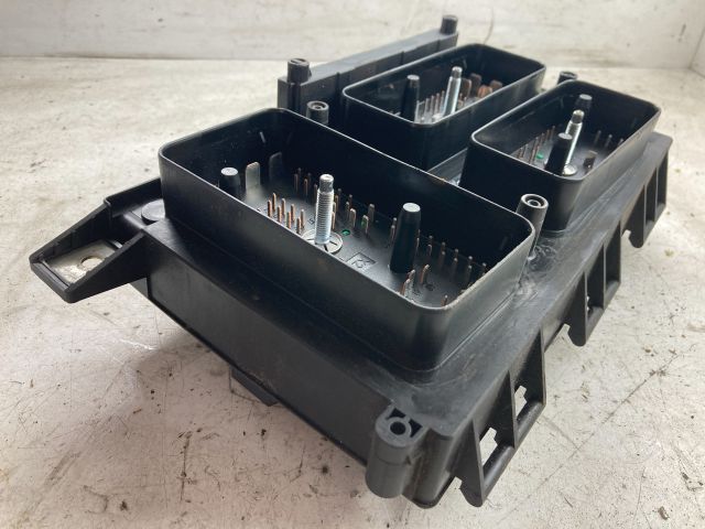 bontott OPEL ASTRA H Biztosítéktábla Doboz