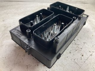 bontott OPEL ASTRA H Biztosítéktábla Doboz