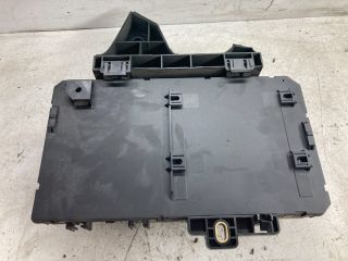 bontott OPEL ASTRA H Biztosítéktábla Doboz