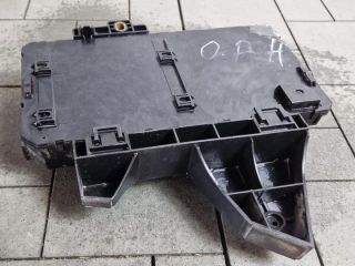 bontott OPEL ASTRA H Biztosítéktábla Utastér