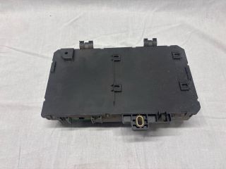 bontott OPEL ASTRA H Biztosítéktábla Utastér